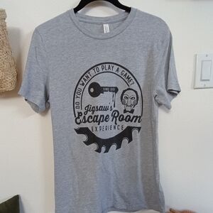 SAW Movie T-Shirt Halloween Jigsaw's Escape Asylum Sz M - Wanna Play A Game?